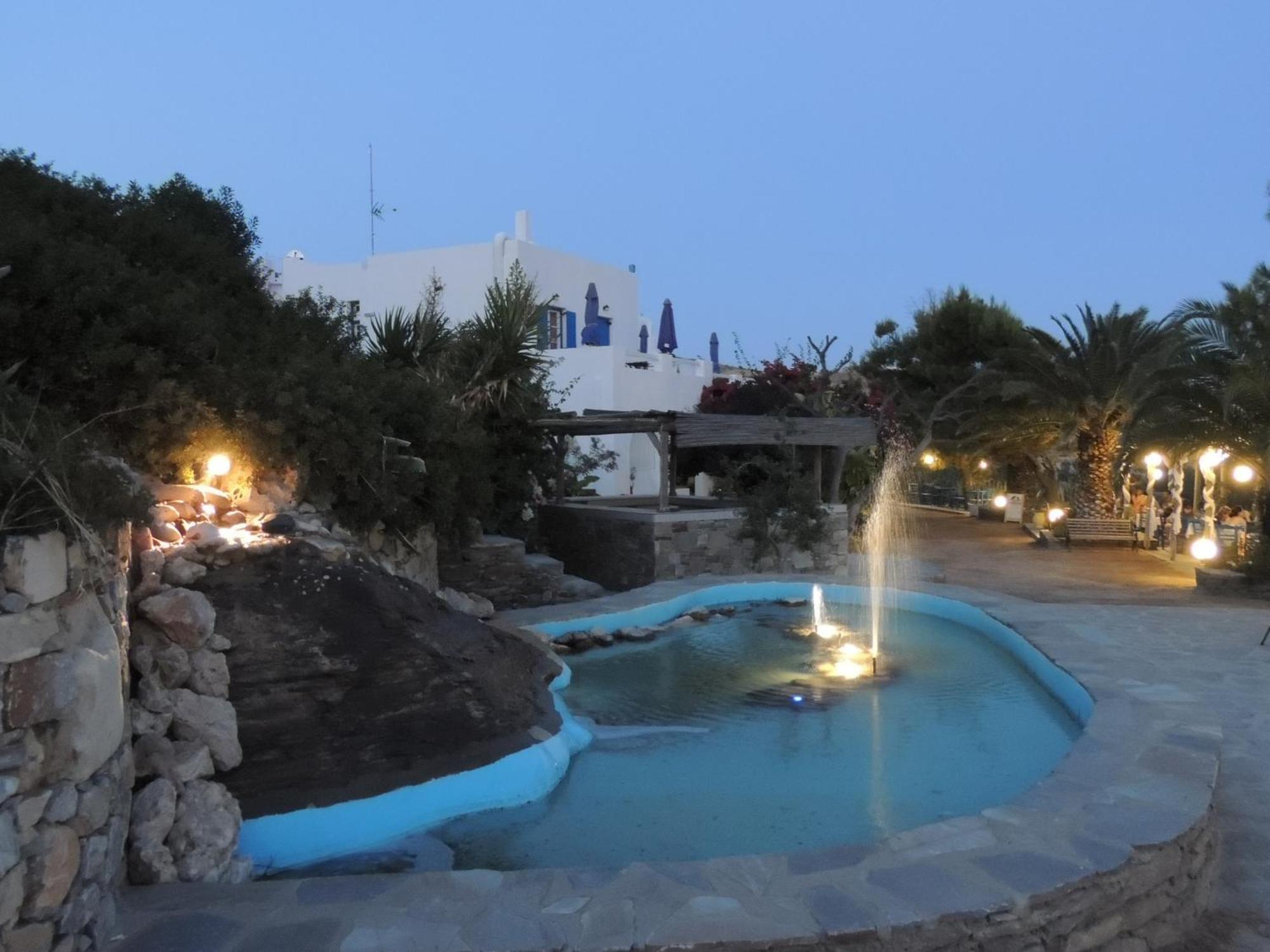 Filoxenia By Grispos Villas Schoinoussa Luaran gambar