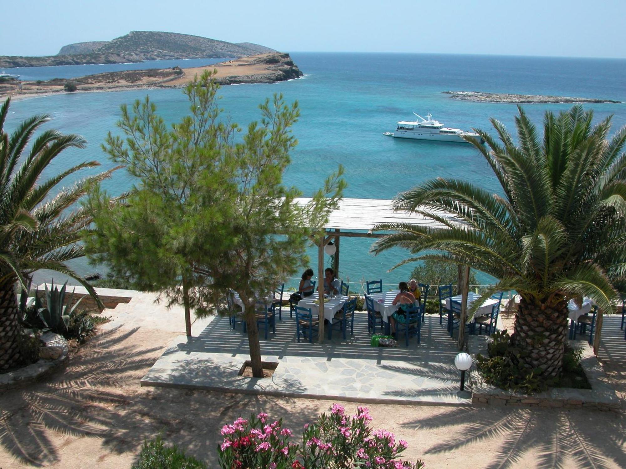 Filoxenia By Grispos Villas Schoinoussa Luaran gambar